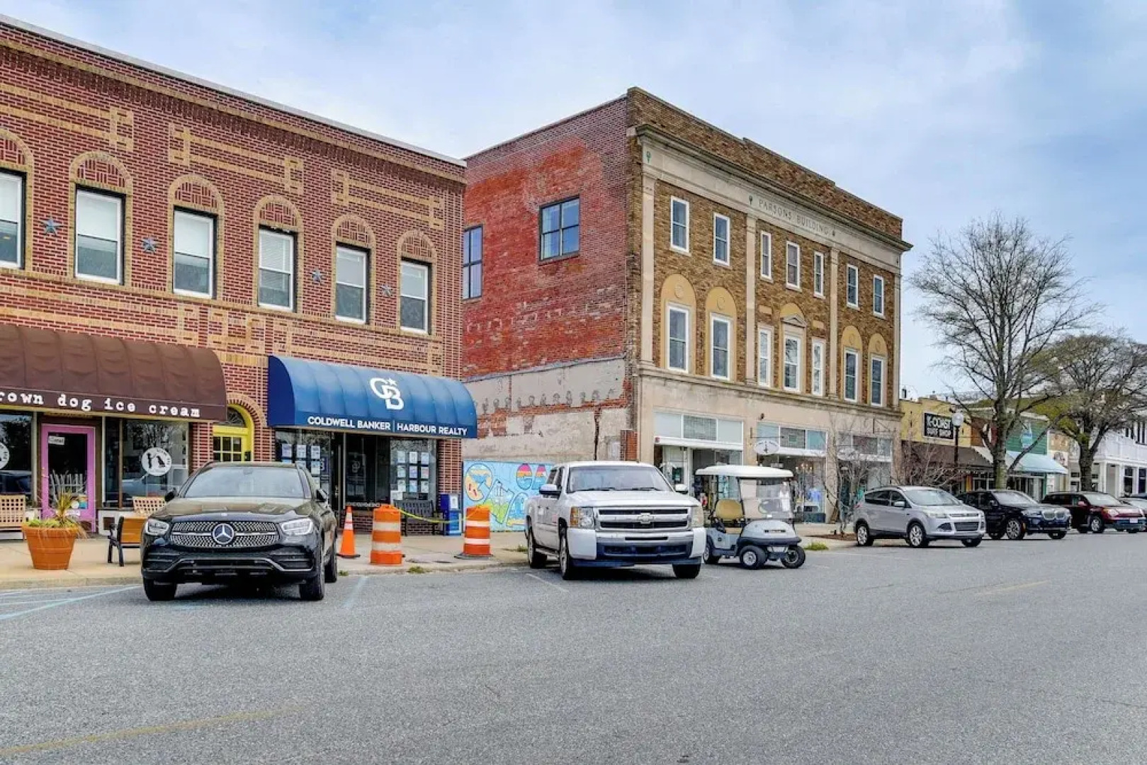 Walk to Beach & Central Park: Home in Cape Charles