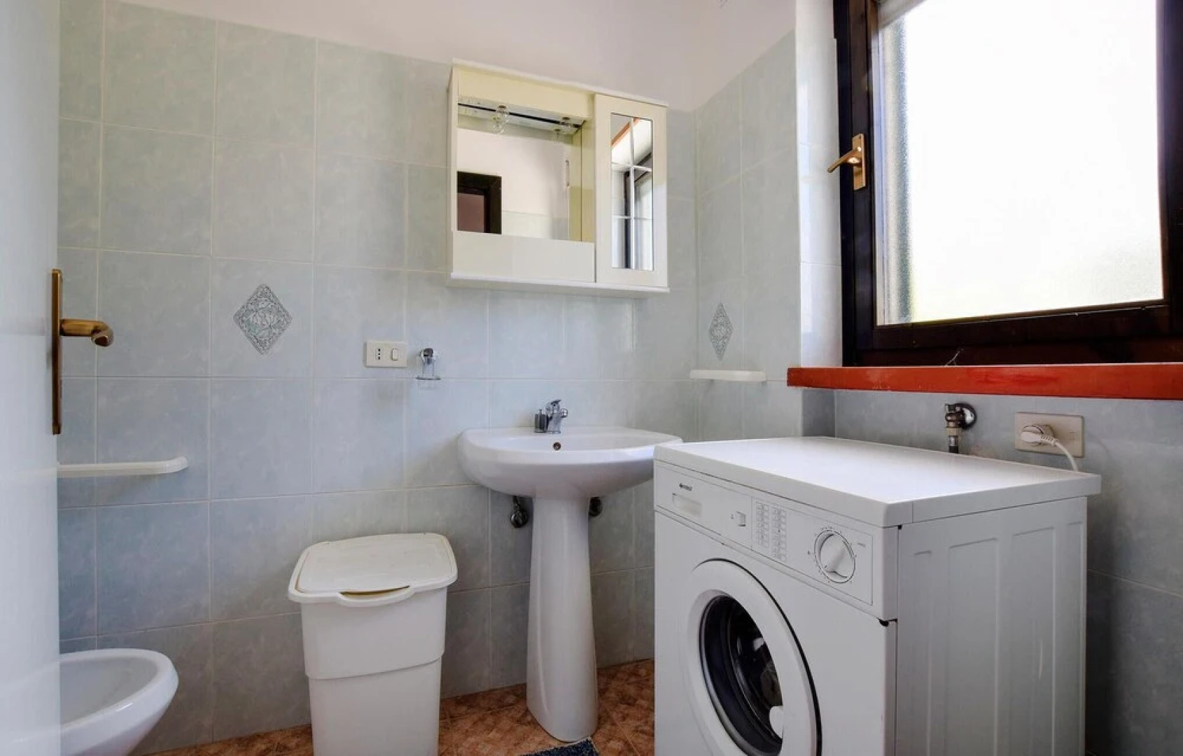 Stunning Home in Roseto Capo Spulico With 4 Bedrooms