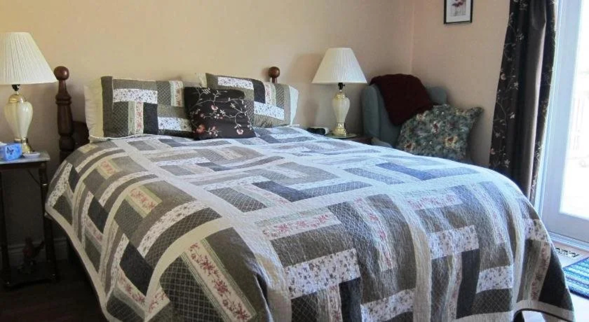 Twin Pines Bed and Breakfast