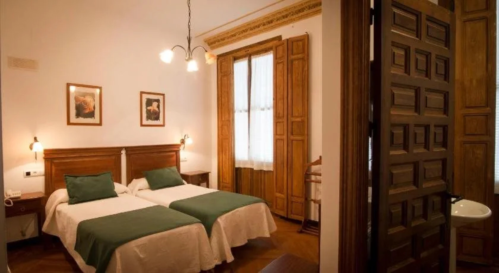 Hospedería Real Casona la Beltraneja