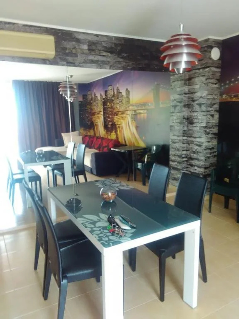 Oasis Laguna Apartments