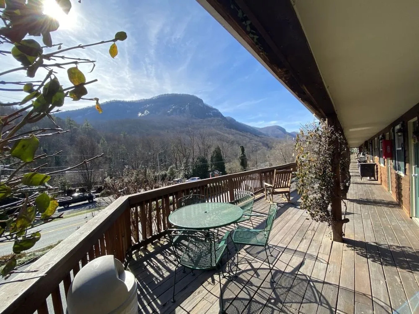 The Chimney Rock Inn & Cottages