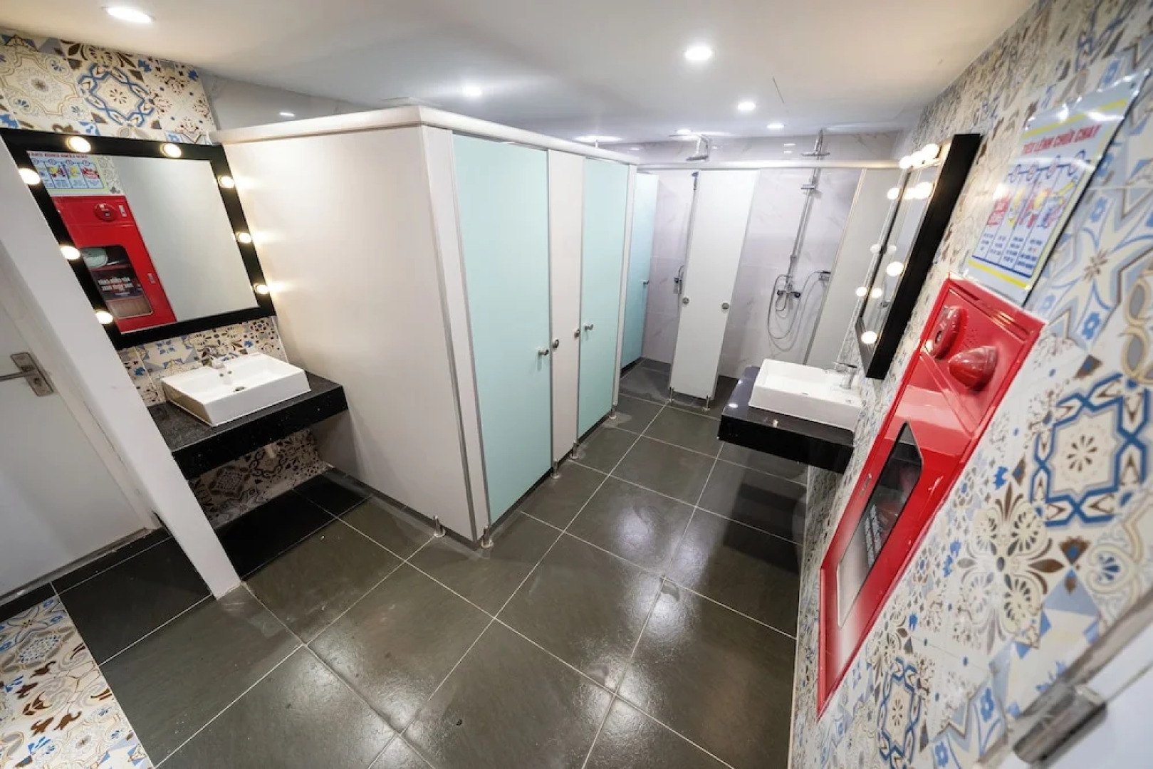 Mad Monkey Hanoi - Hostel