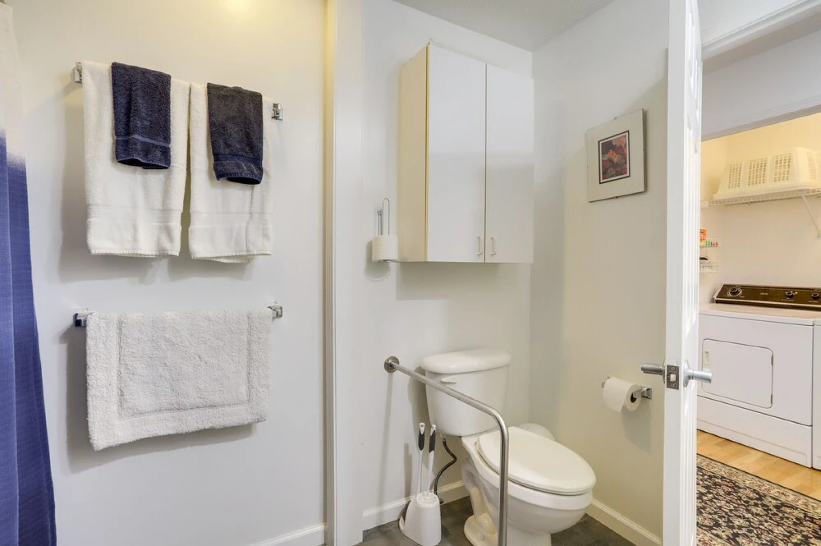 Modern & Spacious Home - 6 Mi to Dtwn South Bend