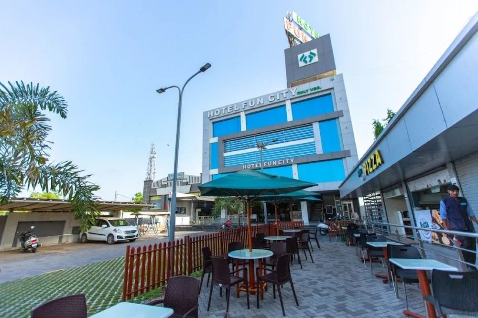 Hotel Fun City (Pure Veg)