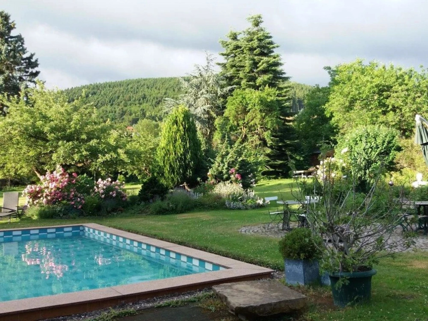 Small Apartment in Bad Tabarz in Thuringia With use of Garden and Pool