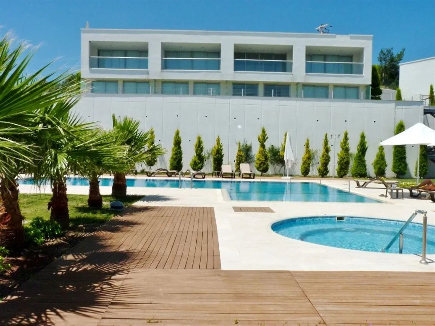 Horizon Sky Beach Resort