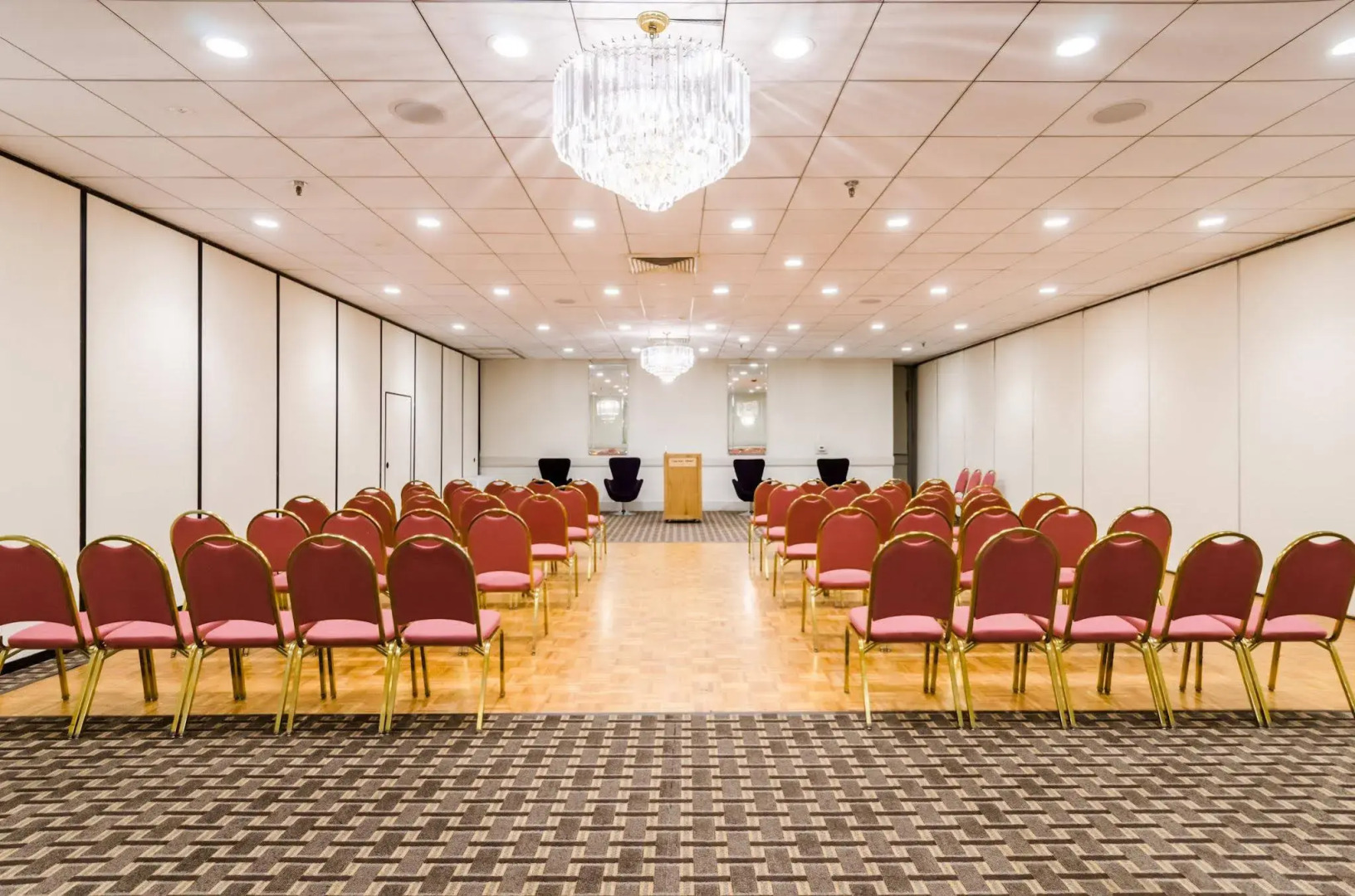 Blue – A Modern Hotel, an Ascend Collection Hotel