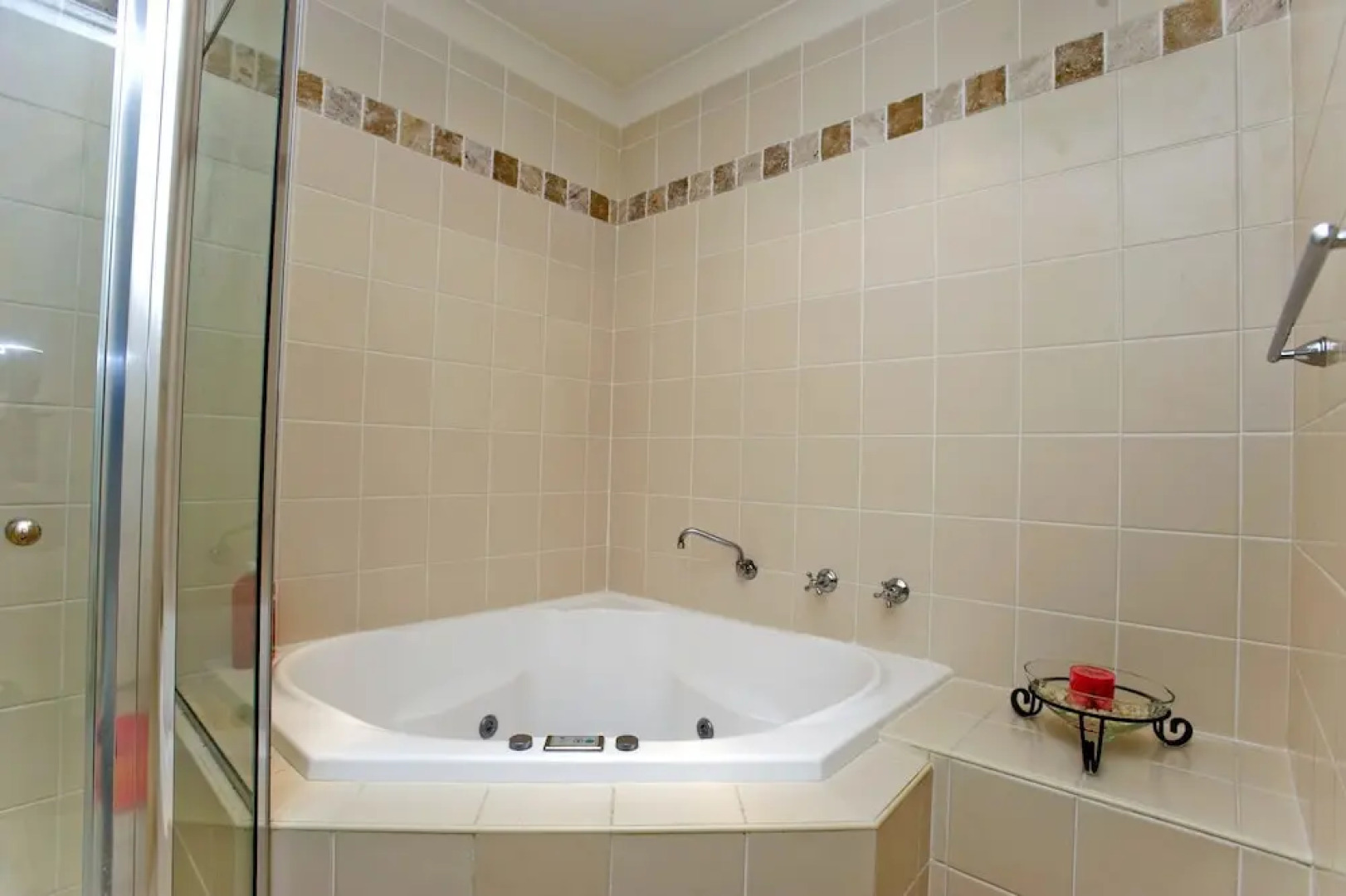 Sandcastles Unit 18 - Fingal Bay