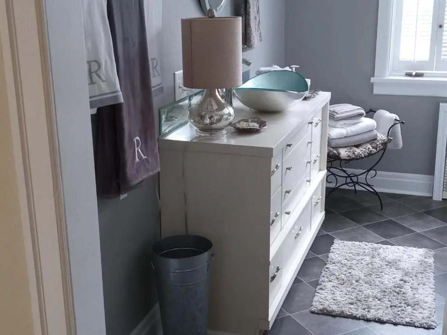 The guest house at the regina house tea room