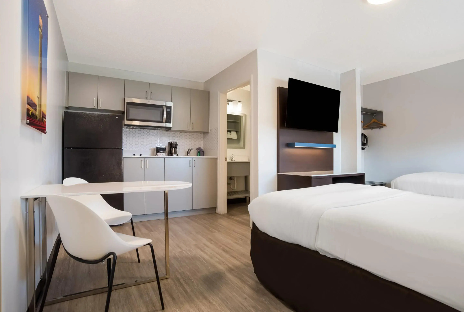 Suburban Studios Biloxi North Area