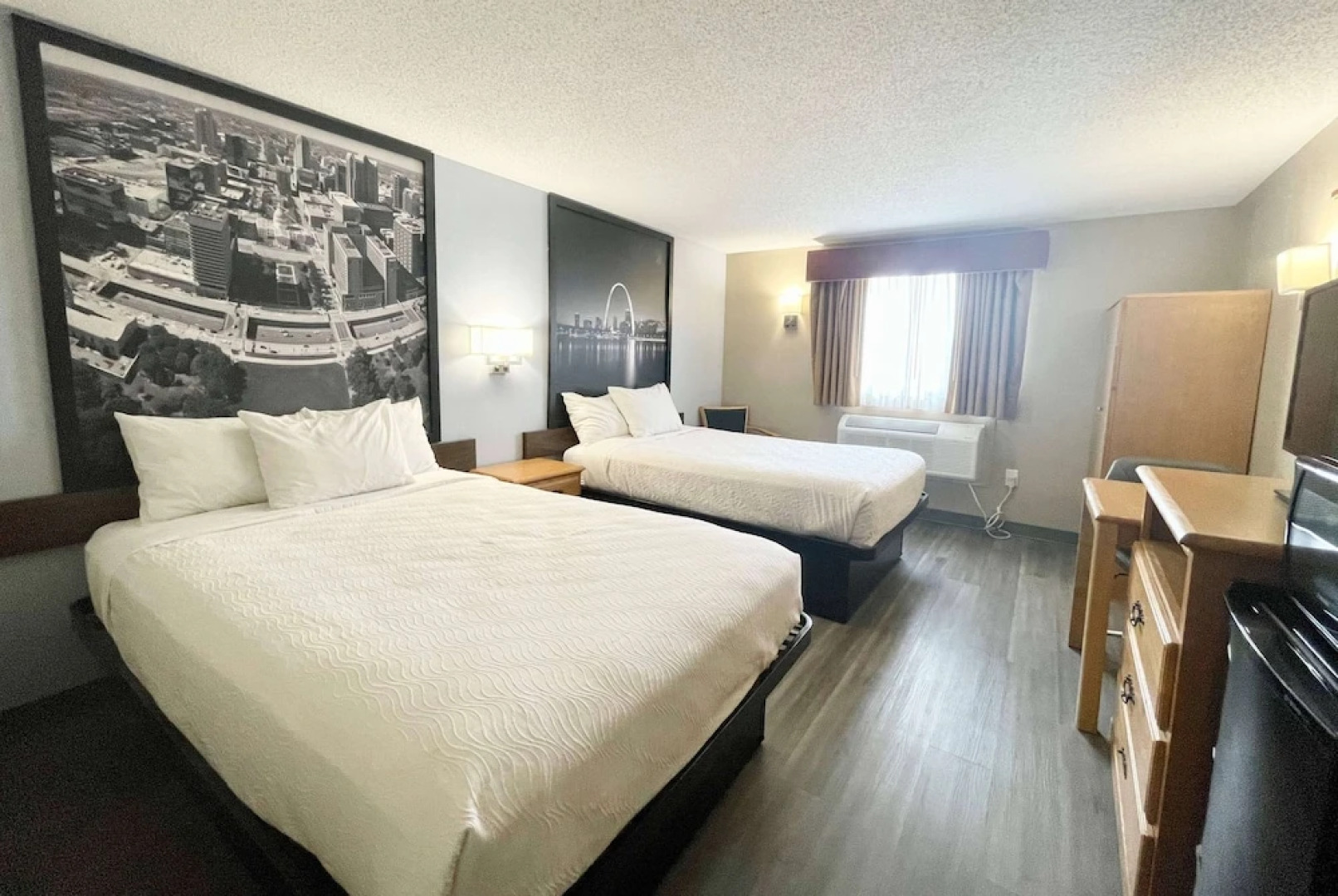 Super 8 Motel - St. Clair