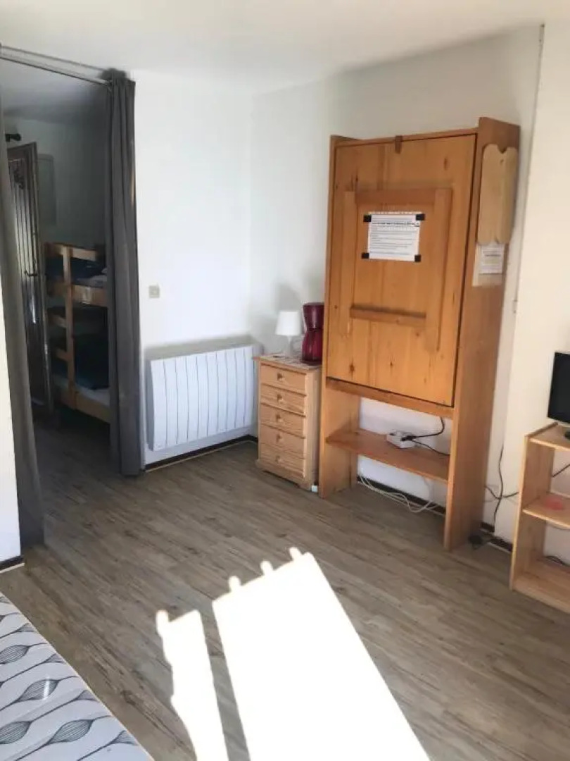 Bernex Studio Au Calme Parking Prive