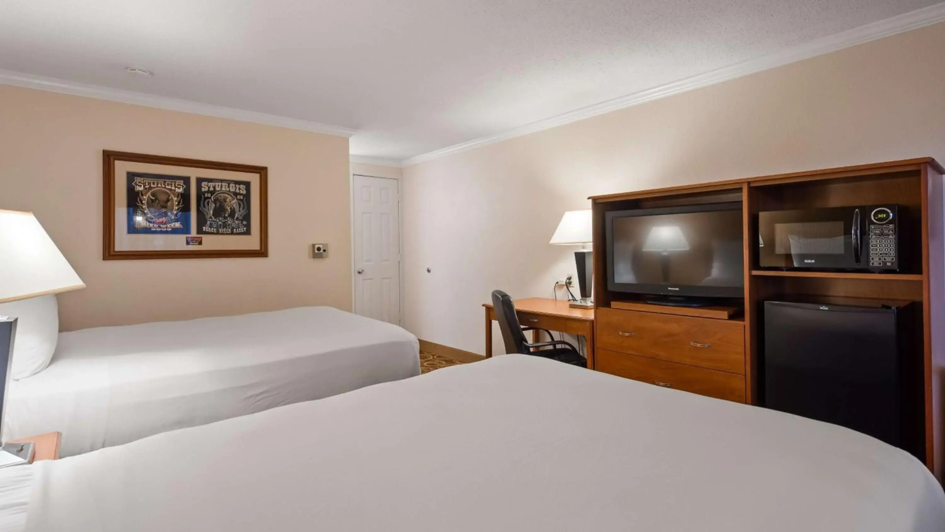 Sturgis Lodge and Suites