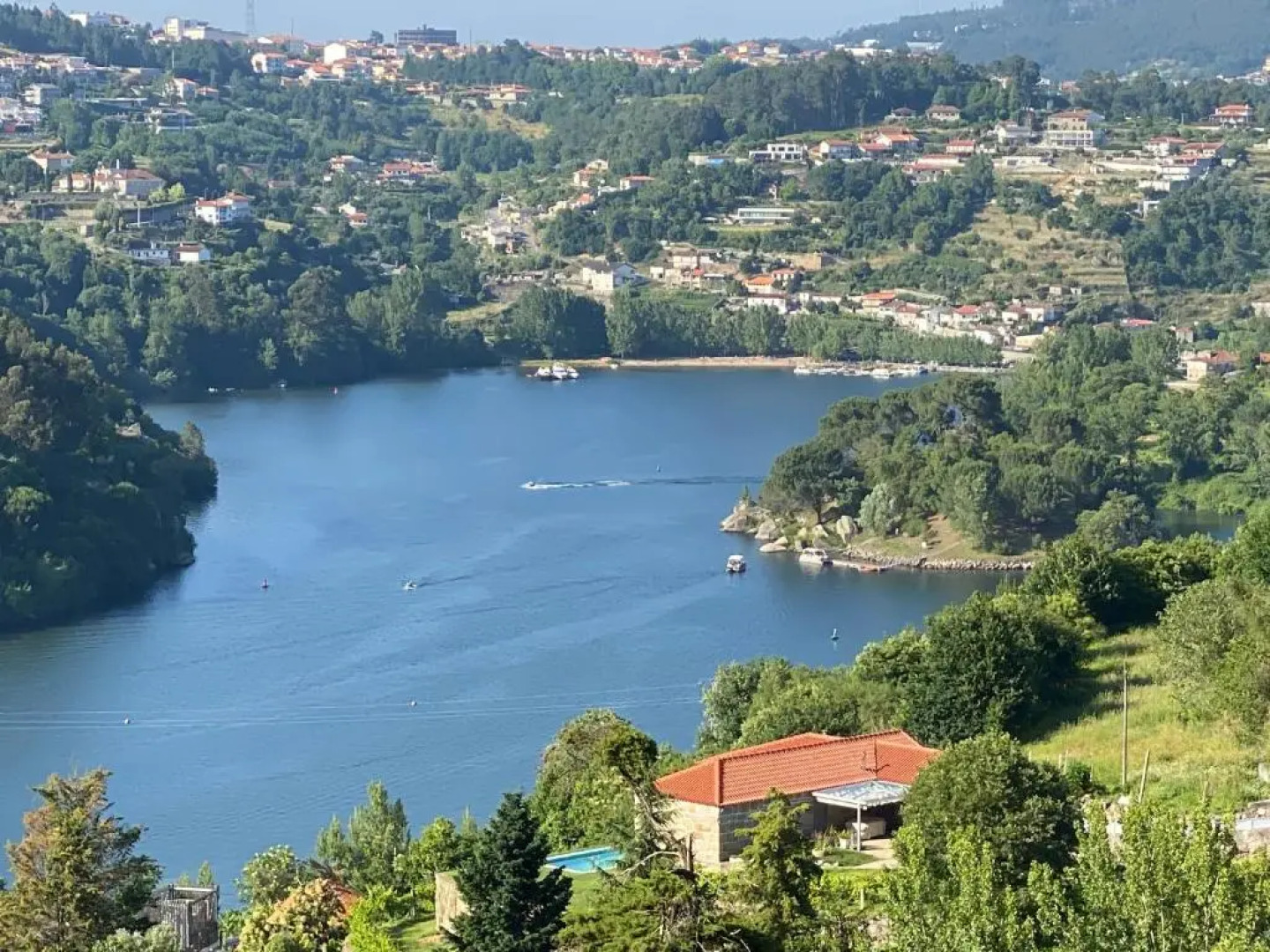 AQUADOURO Yacht RADAMES - Sleep Boat Experience