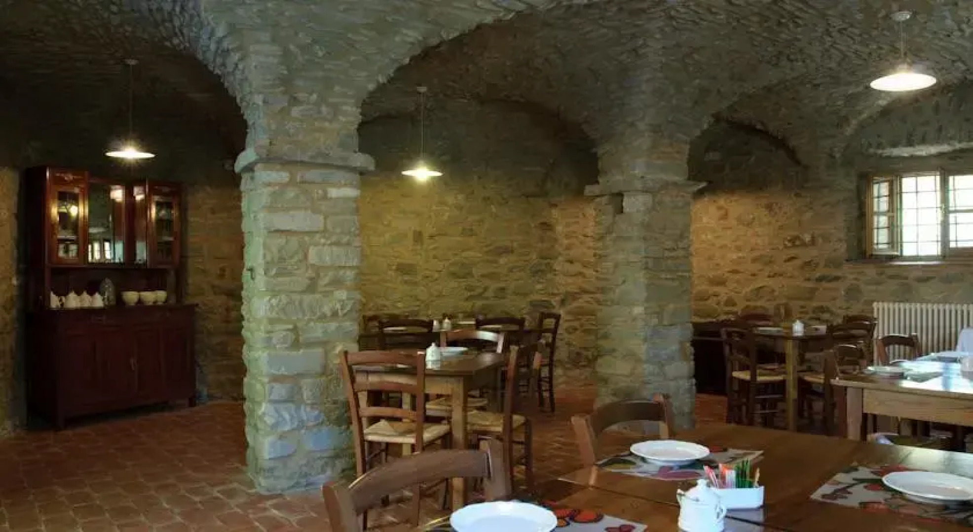 Il Glicine e La Lanterna