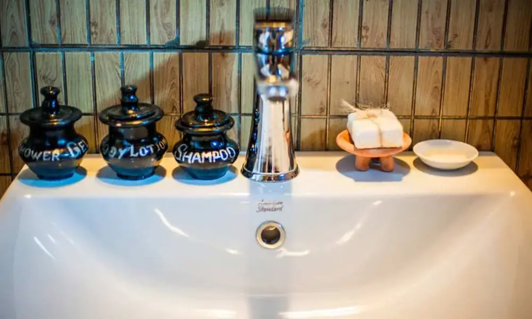 Riverside @ Hsipaw Resort