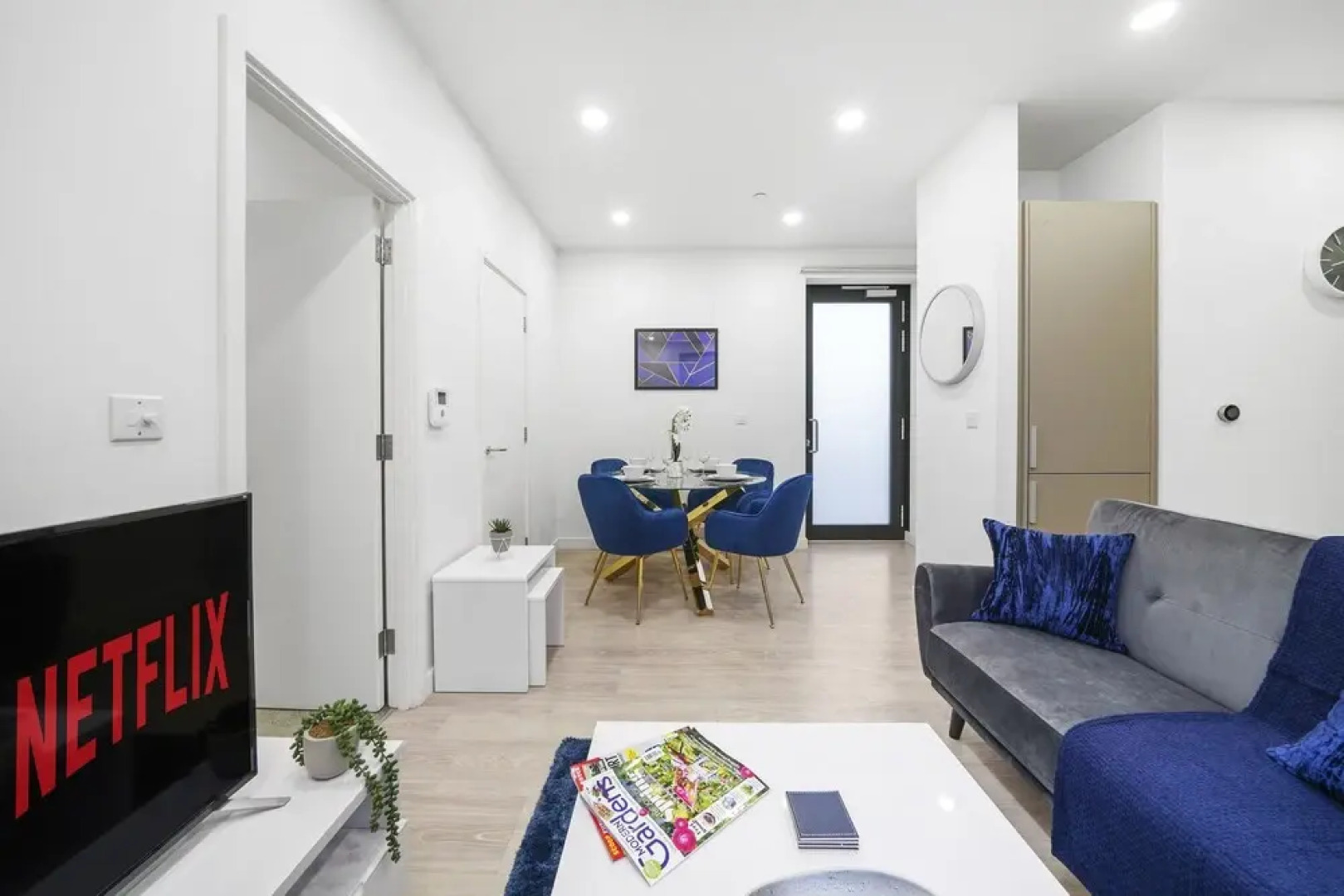 Central Stevenage Luxury 2 Bed Apartment