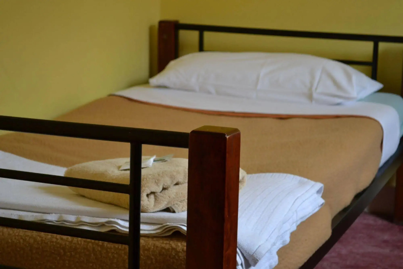 Welcome Stranger Hotel