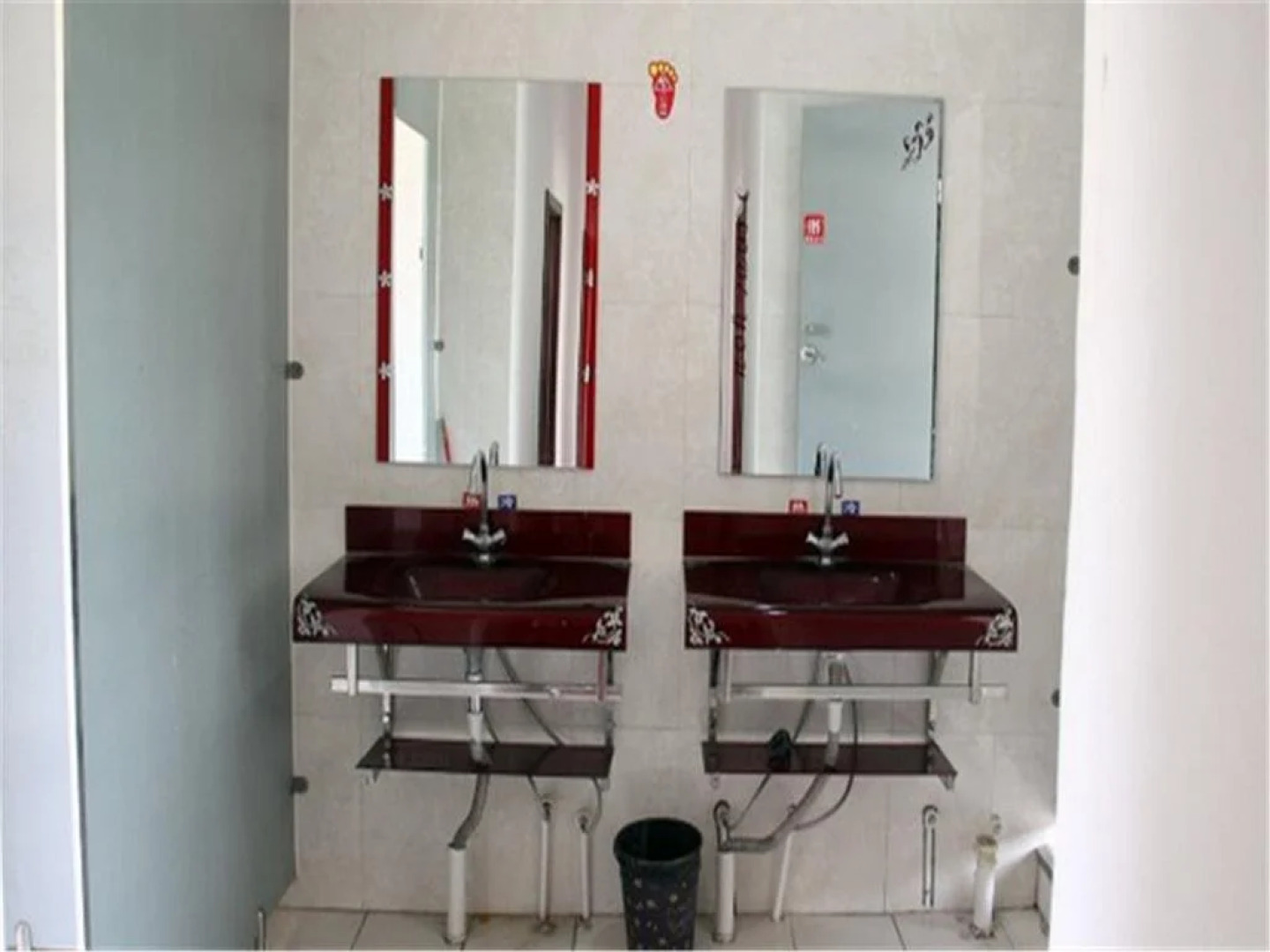 Panzhihua Hongyun Inn Xiangyang Store