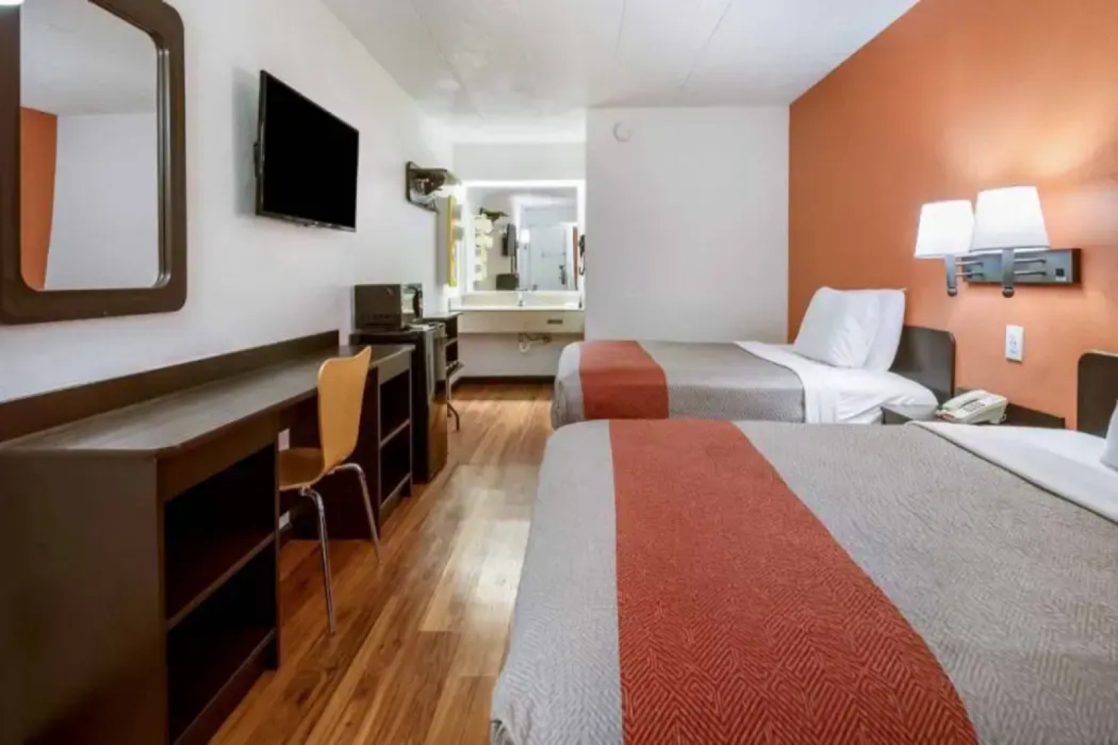 Motel 6 Grove City, OH