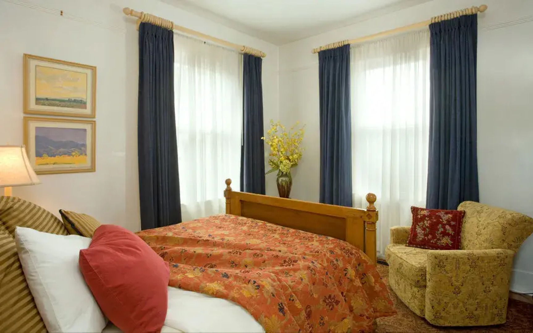 Four Kachinas Bed & Breakfast Inn