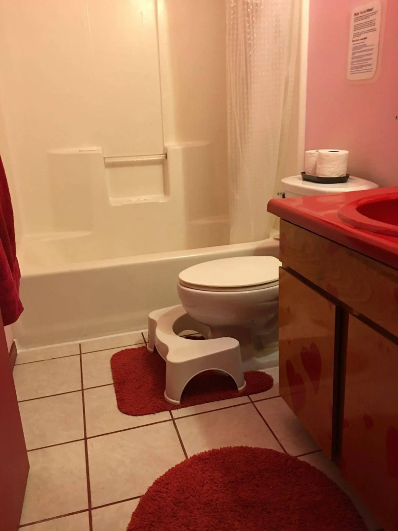 Hedonisia Hawaii Eco-Hostel Community