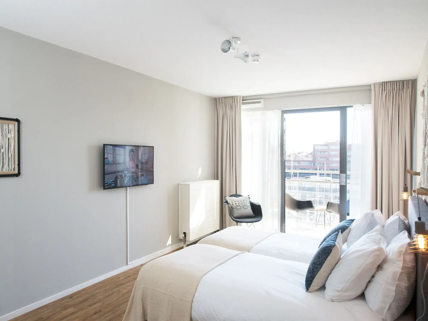 BizStay Harbour Scheveningen Apartments