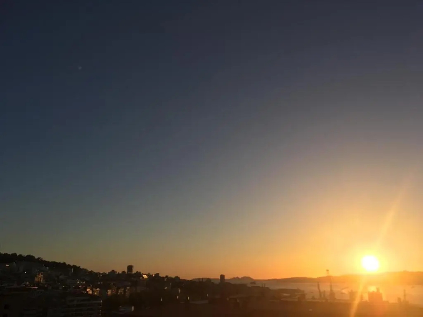 APART CityMar 24h Garaje