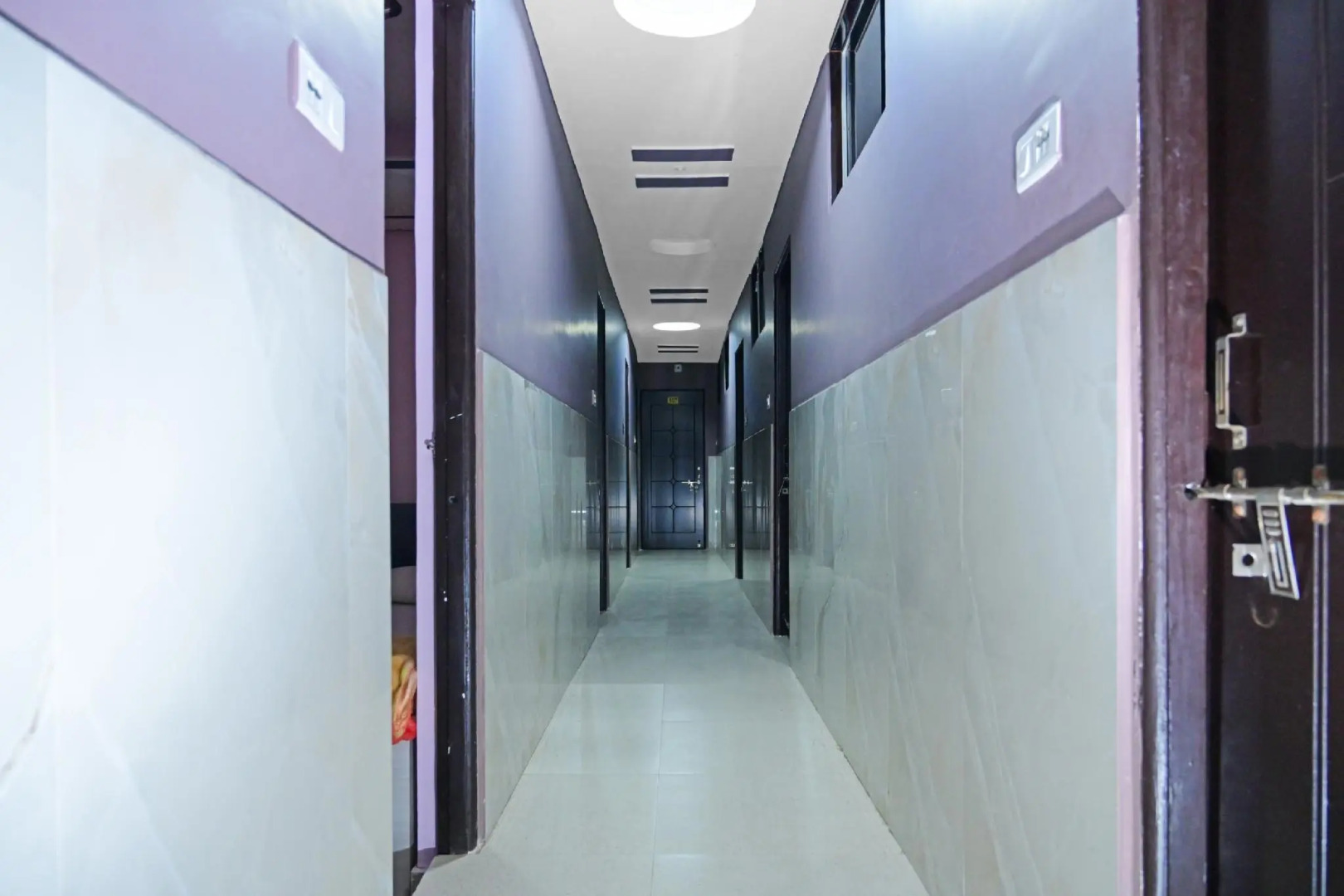 OYO Flagship 83429 Hotel Kamdhenu Palace