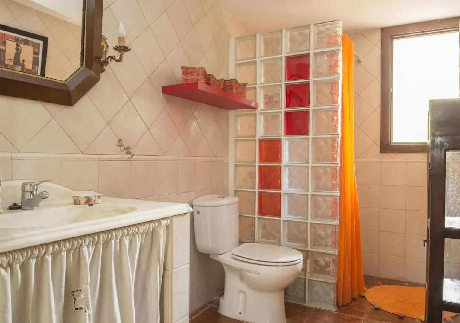 Nice countryside house terrace and views