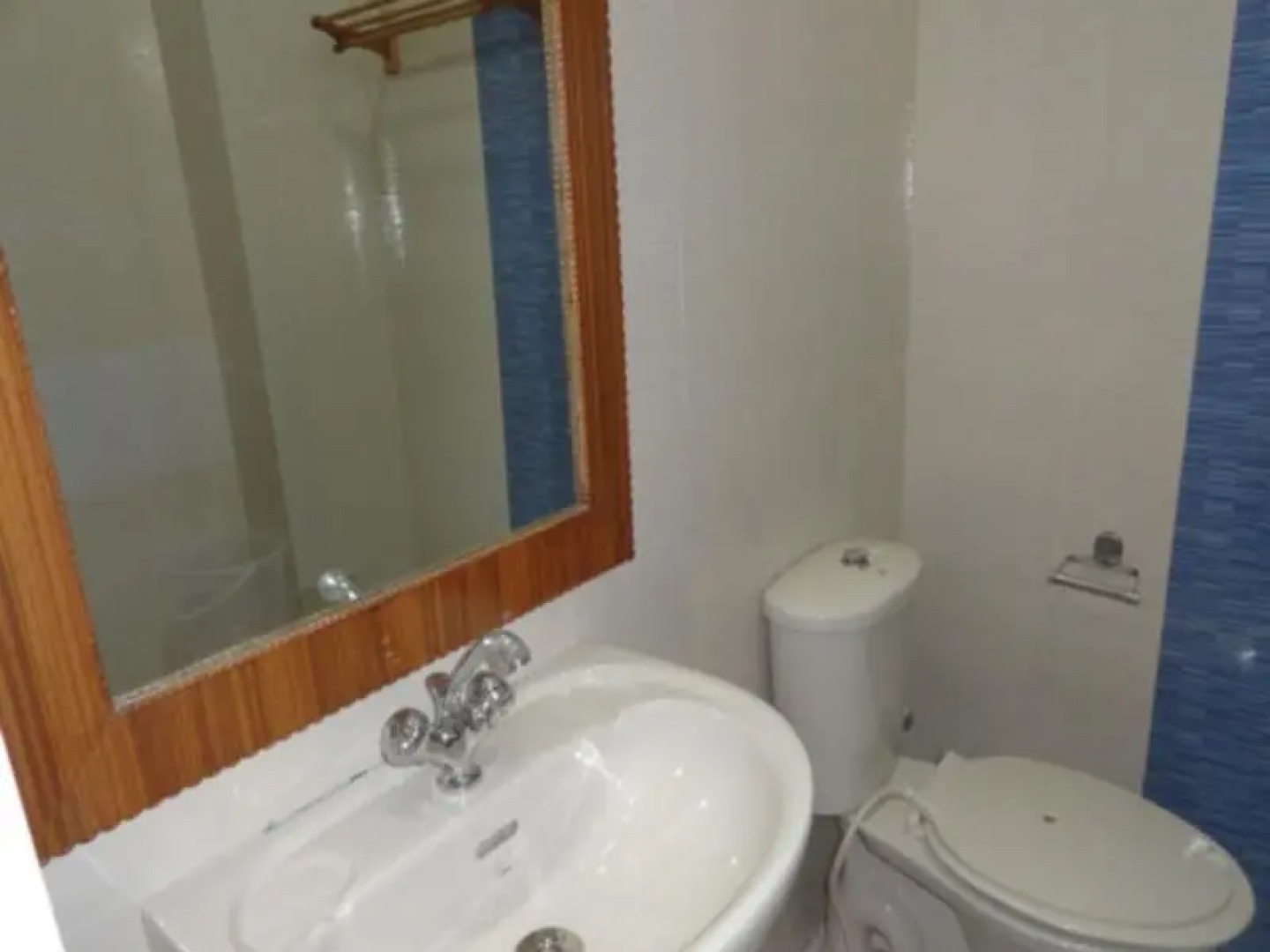 Hotel Vishaka Palace