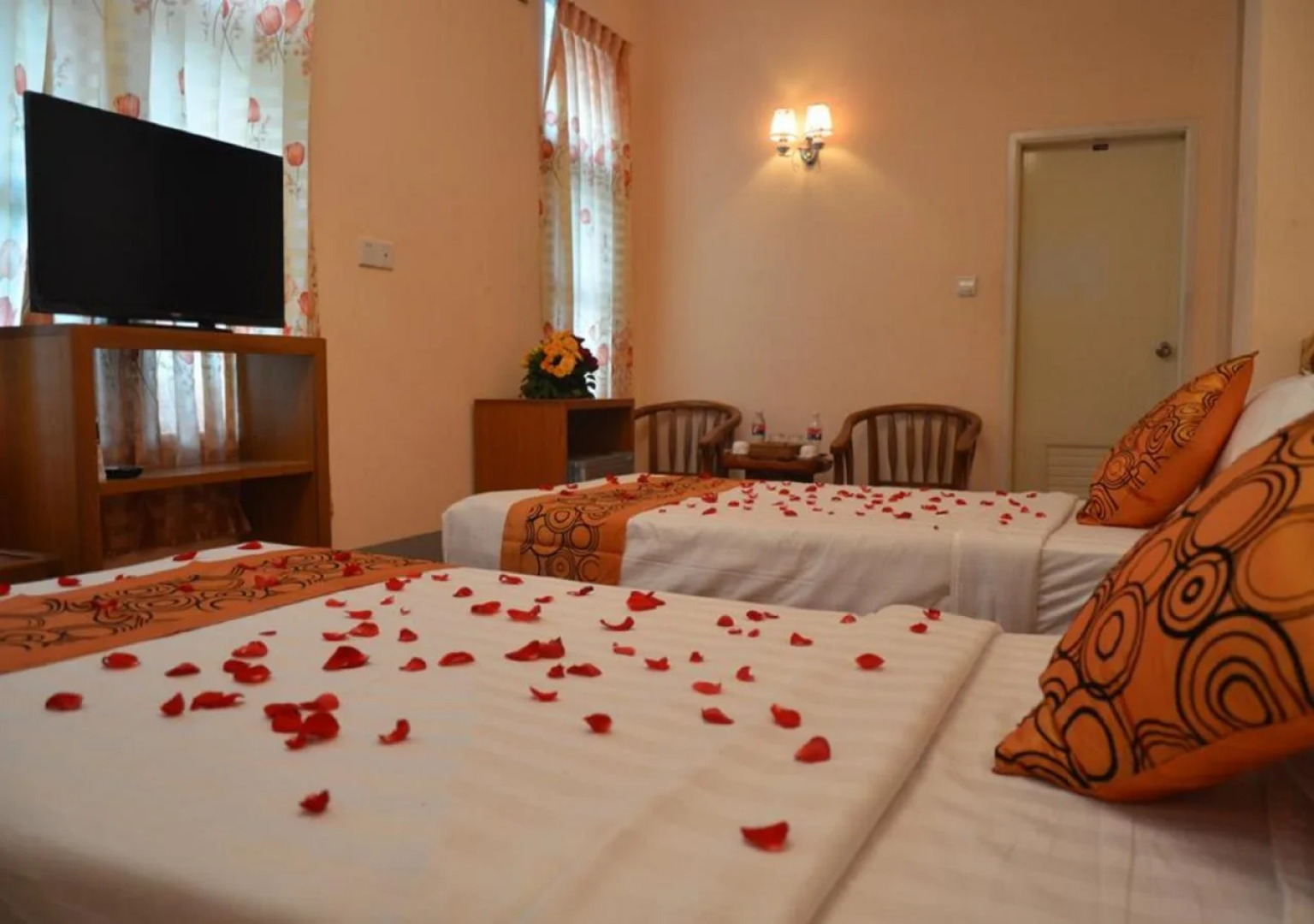 Royal Yadanarbon Hotel