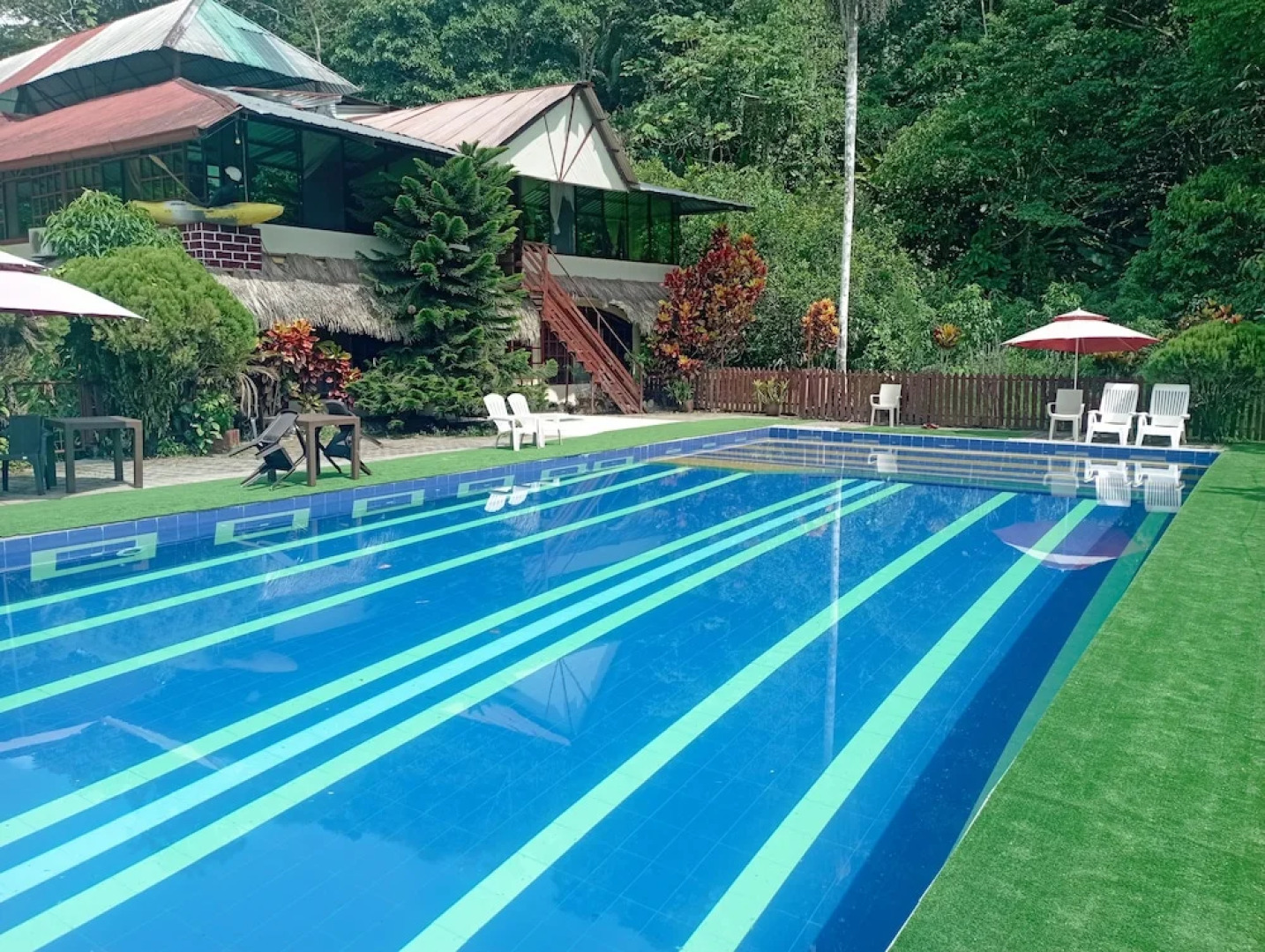 Grand Selva Lodge & Tours