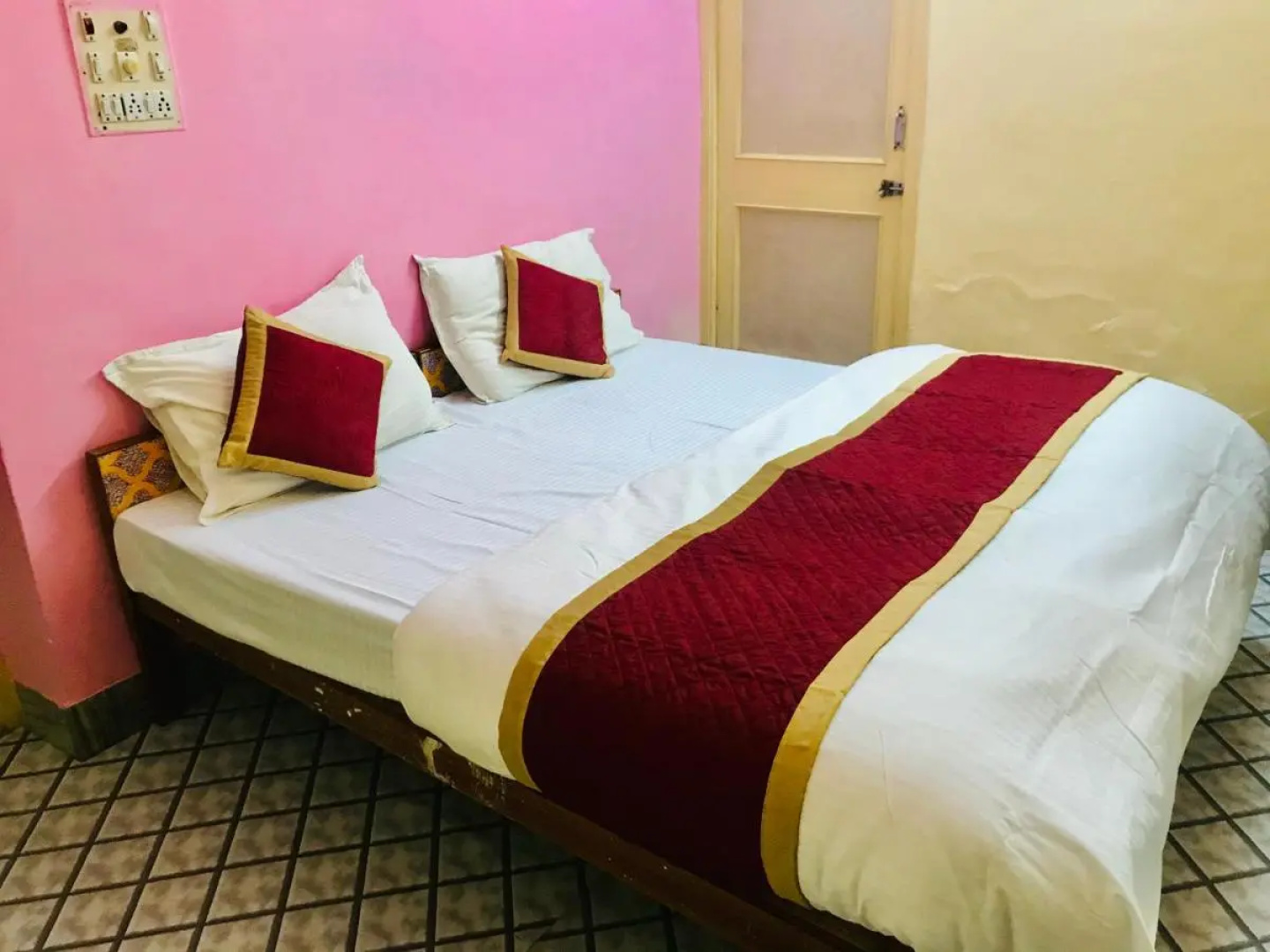 Hotel Golden City