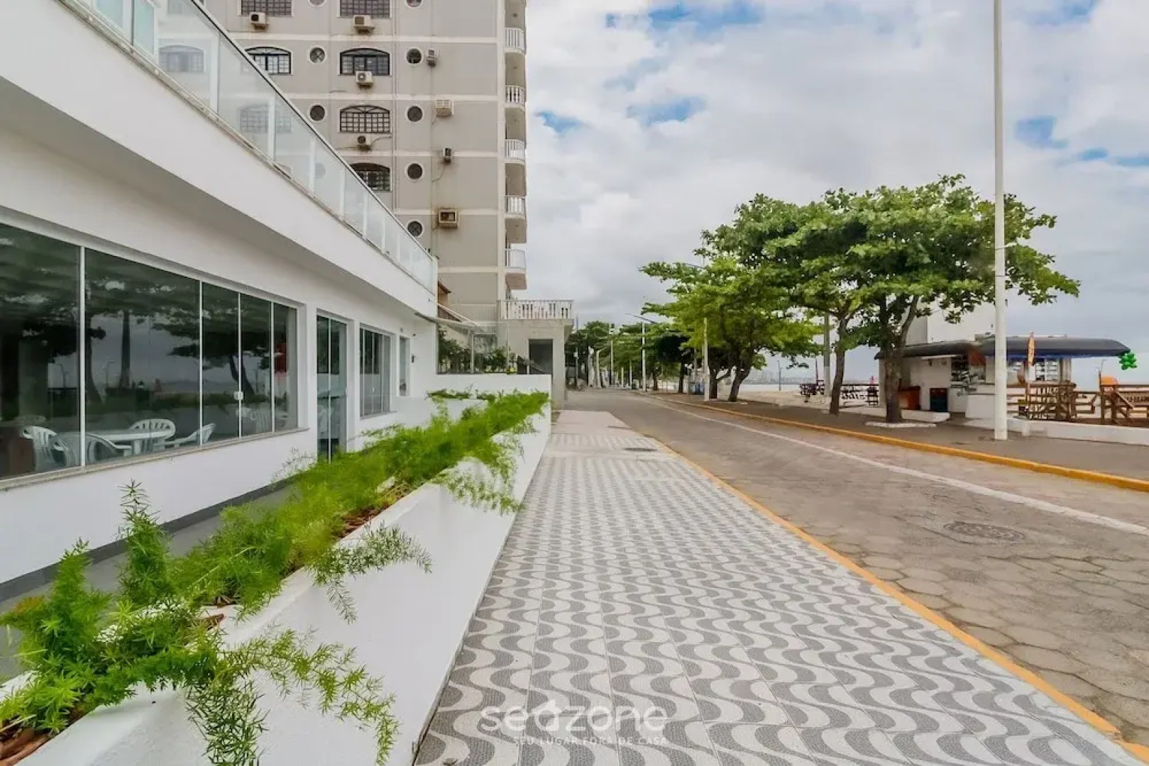 3BR apt Near Beach w/ Garage in Picarras Nra0490