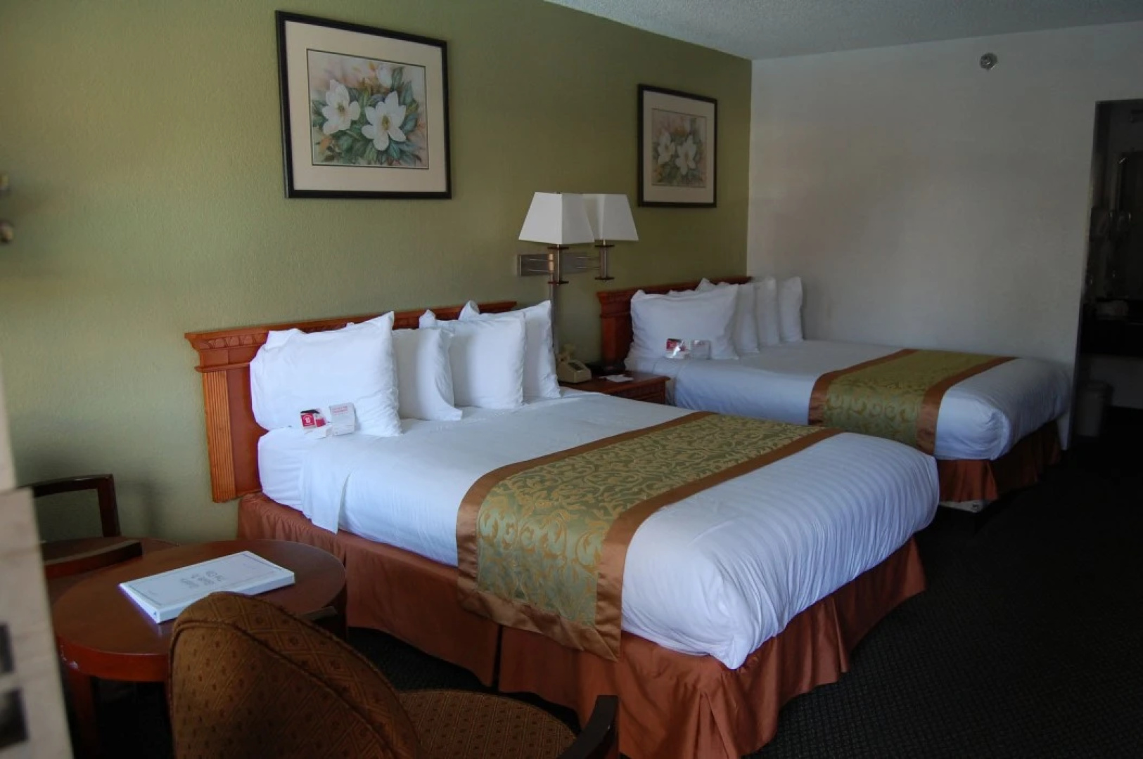 Ramada By Wyndham Temple Terrace/Tampa North