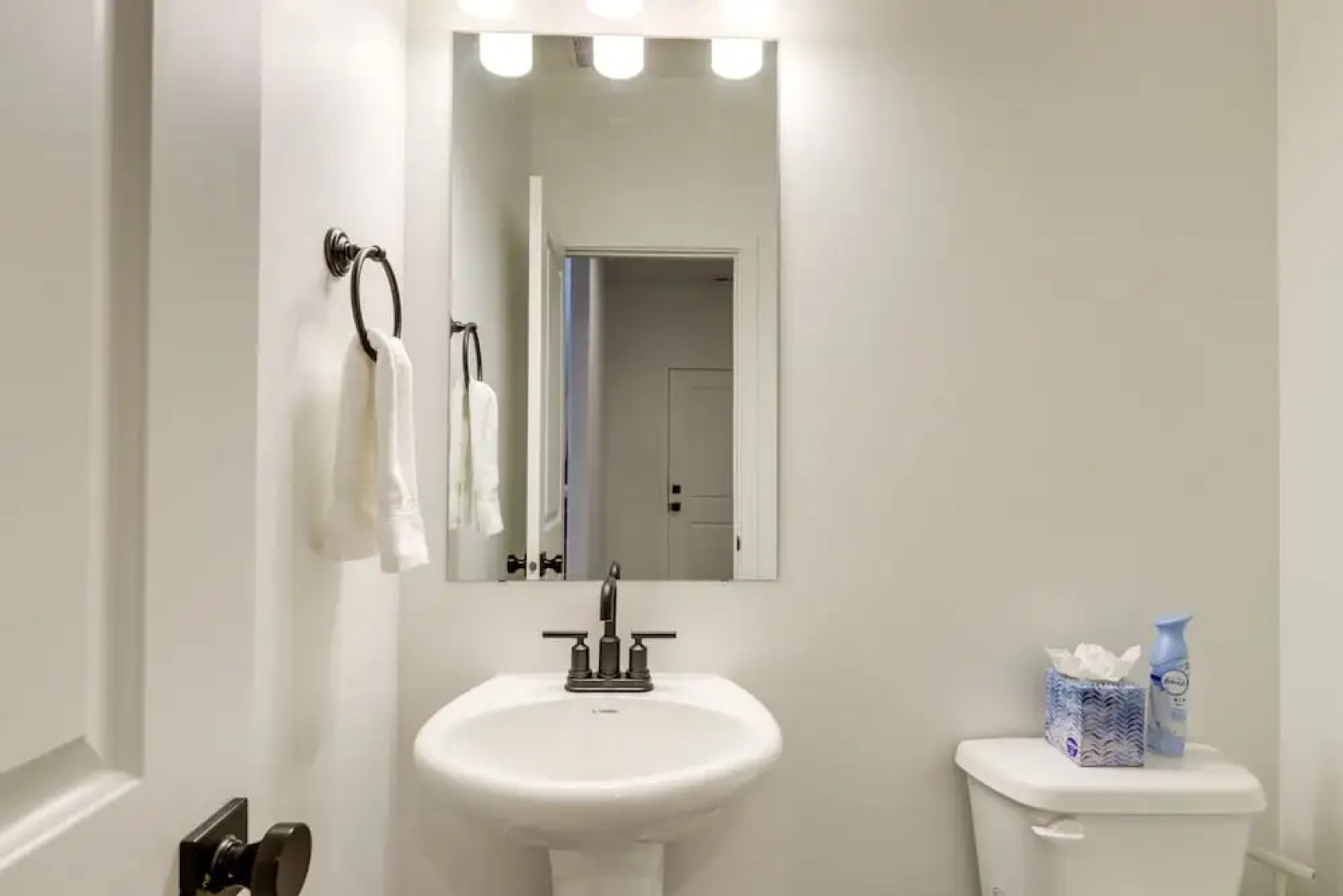 Inviting American Fork Home With Community Pool!
