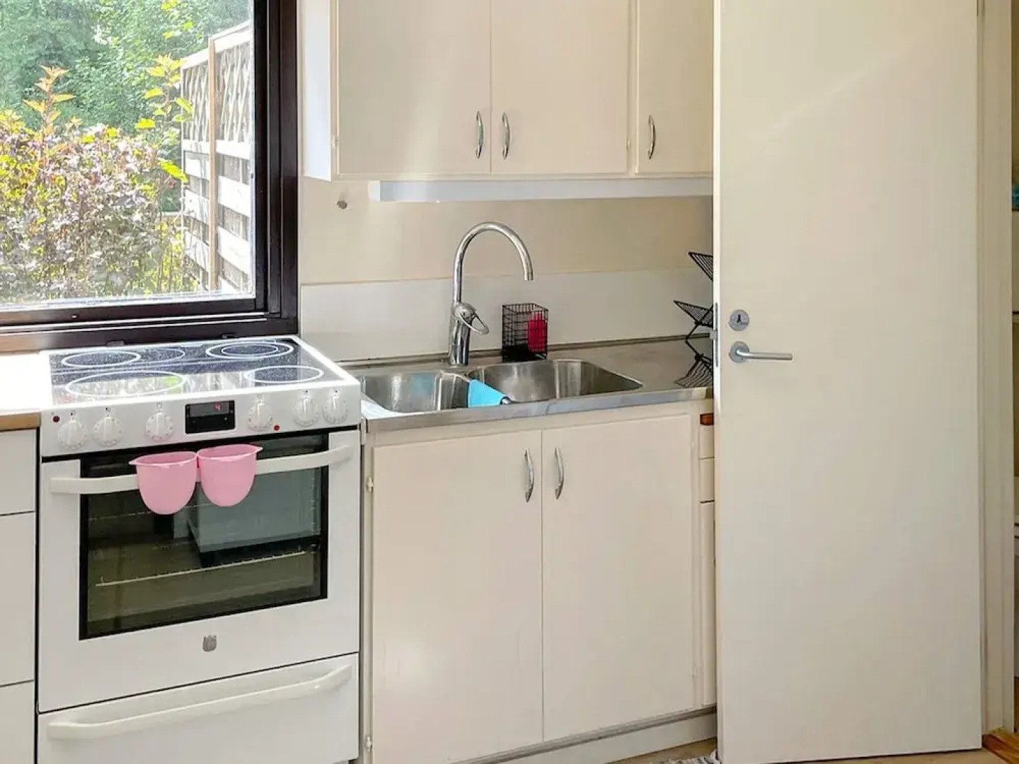 4 Person Holiday Home in Beddingestrand-by Traum