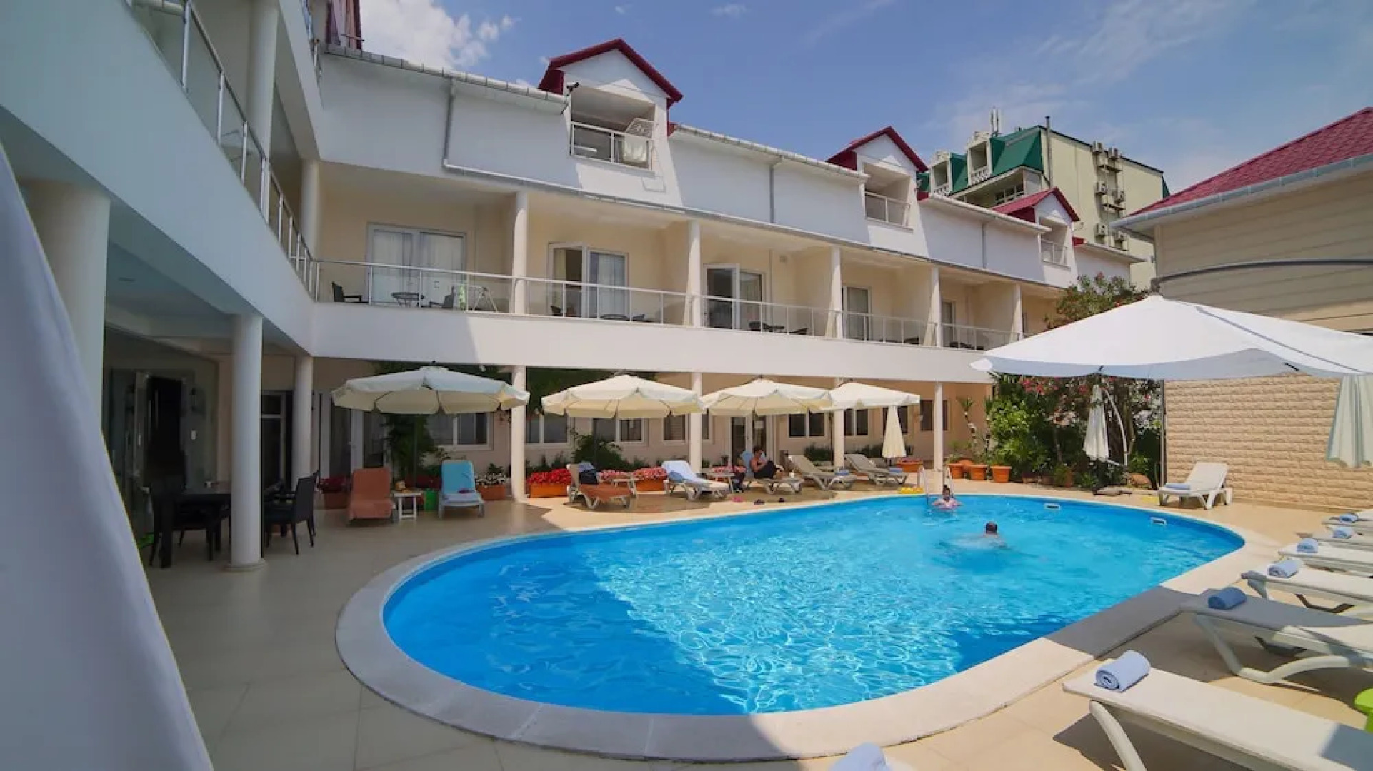 Пляжный клуб «Кобулети»