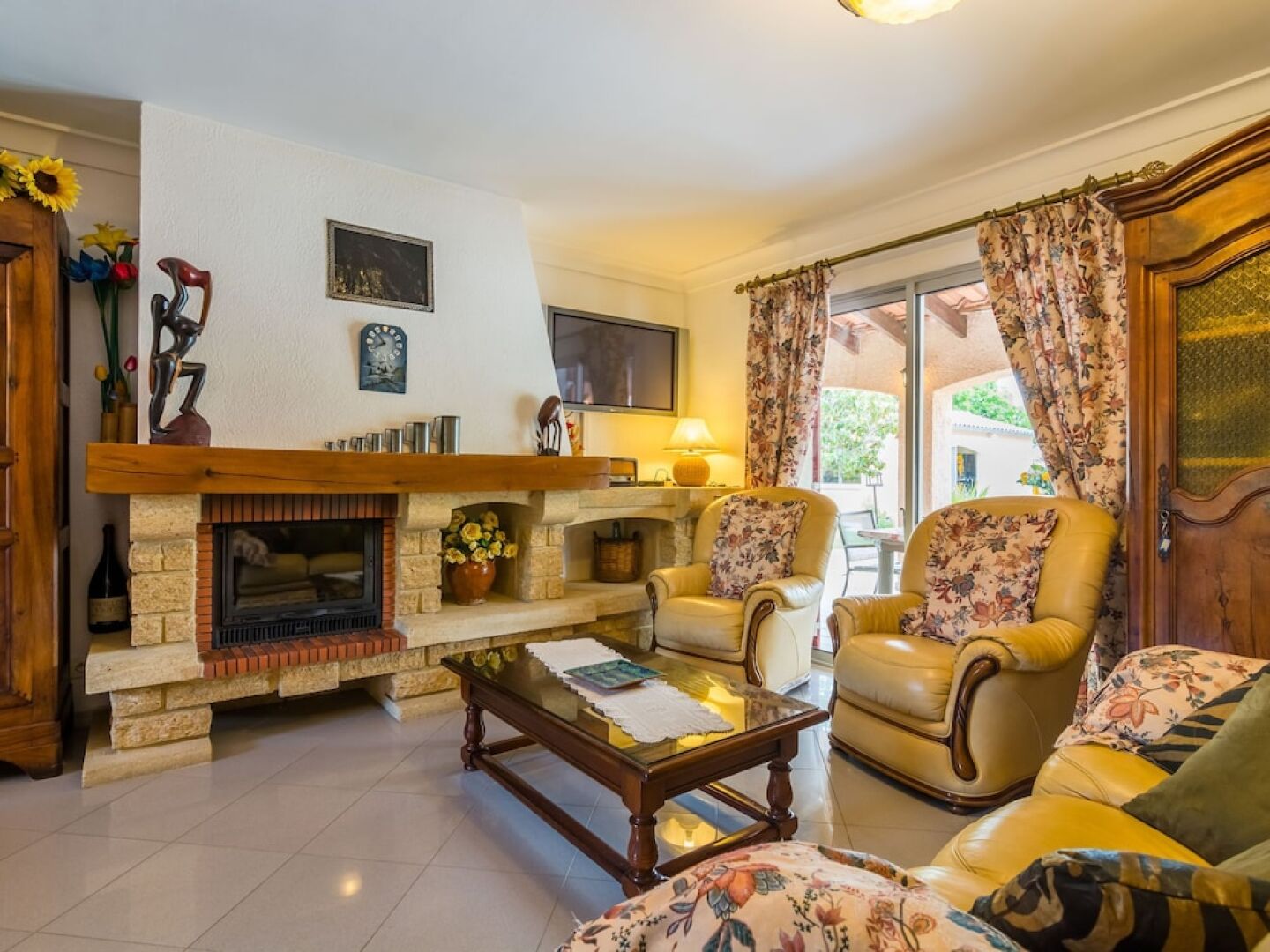 Villa, a True Paradise for the Children, With Private Swimming Pool and Large Grass Garden!