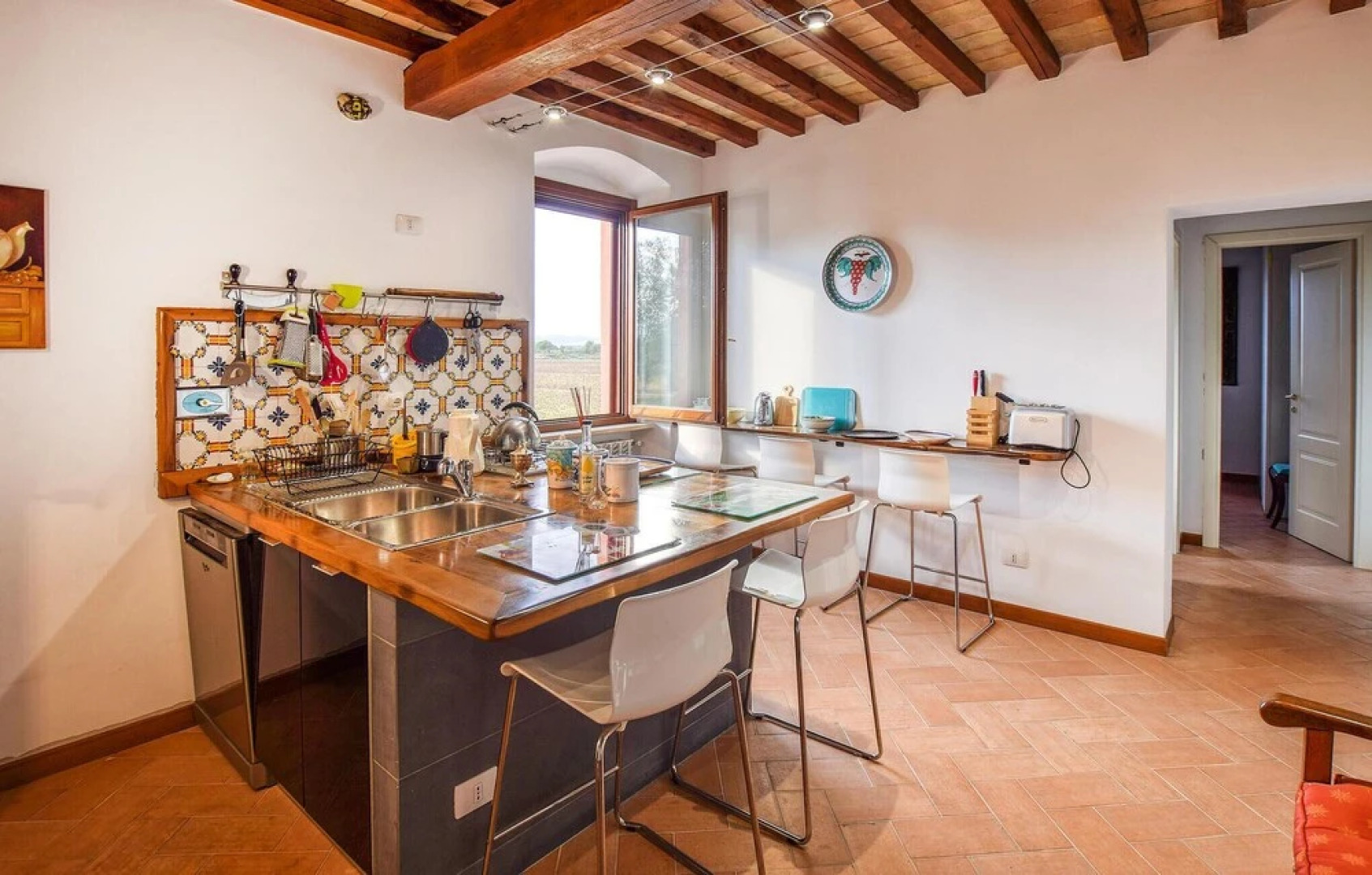 Stunning Home in Foligno With Outdoor Swimming Pool, Wifi and 7 Bedrooms