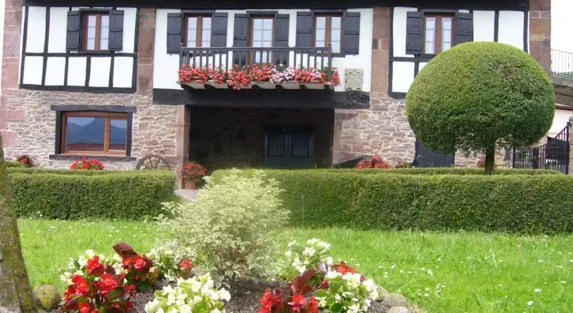 Casa Rural Iribarrenea