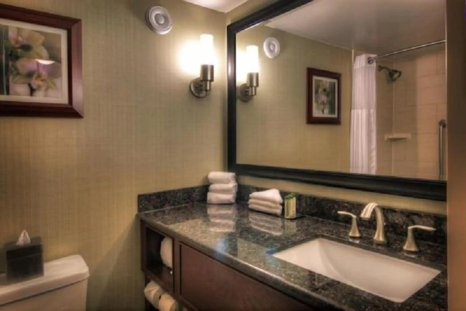 DoubleTree by Hilton Denver - Thornton