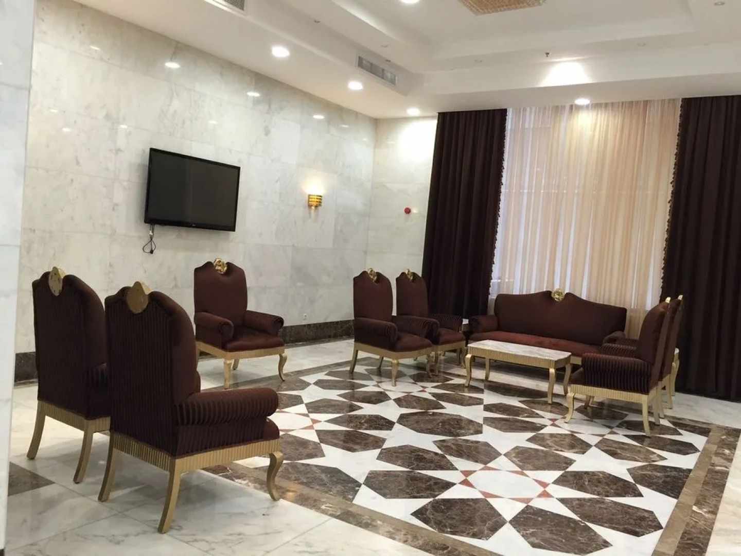 One to One Al Jaafria Hotel