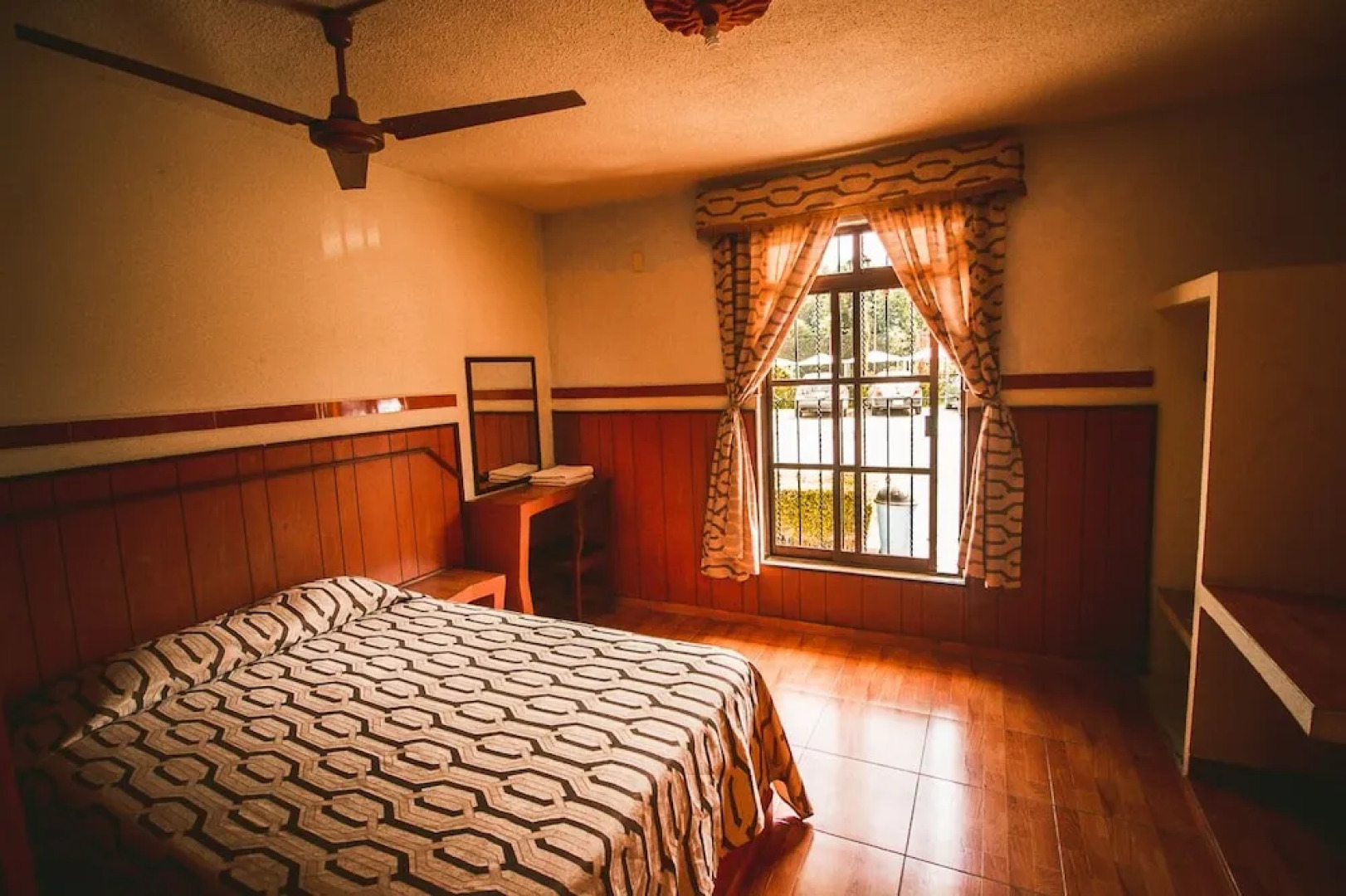 Hotel & Suites Posada Molina