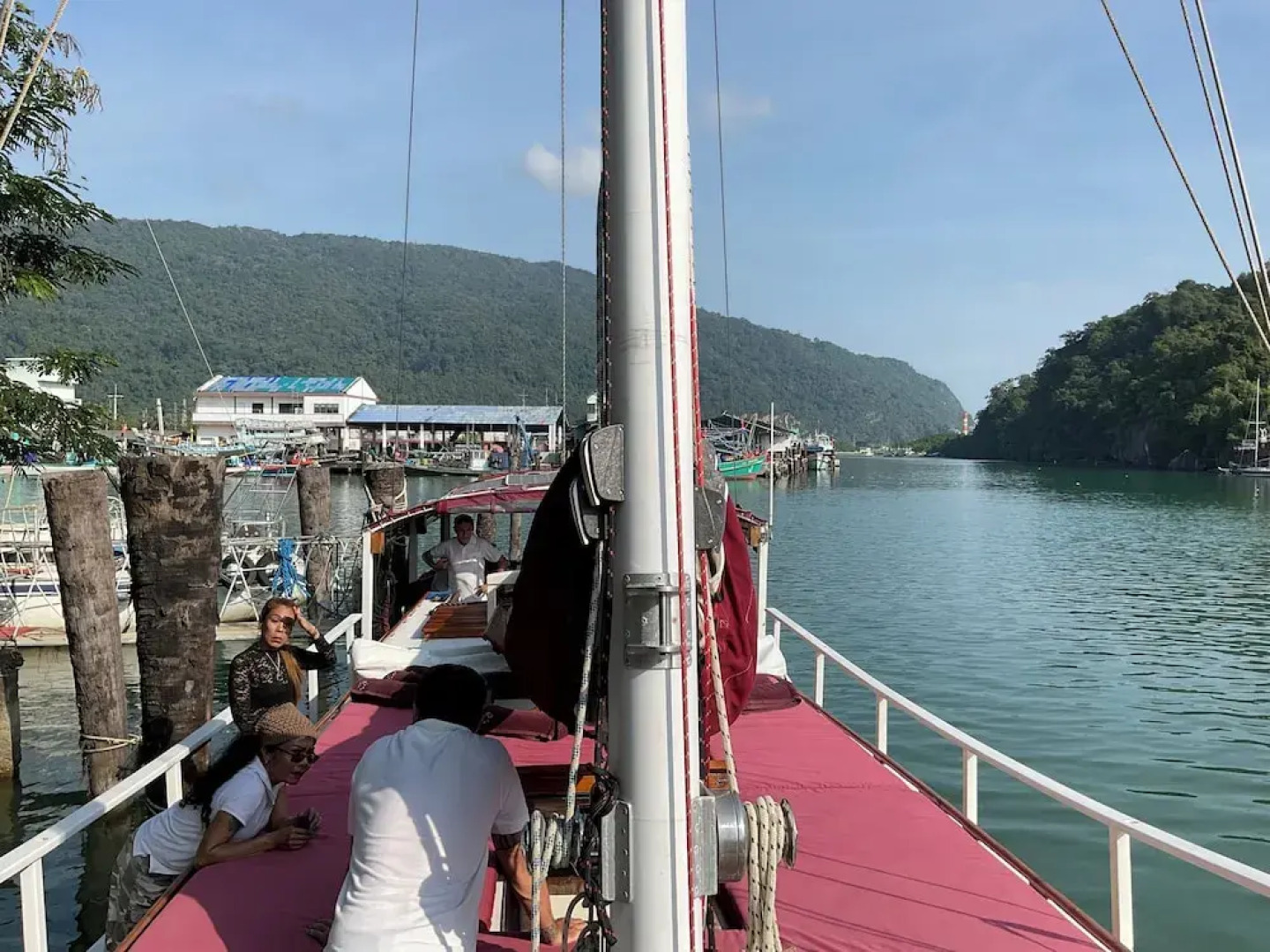 Bansabai pool  Villa (Local Tour)