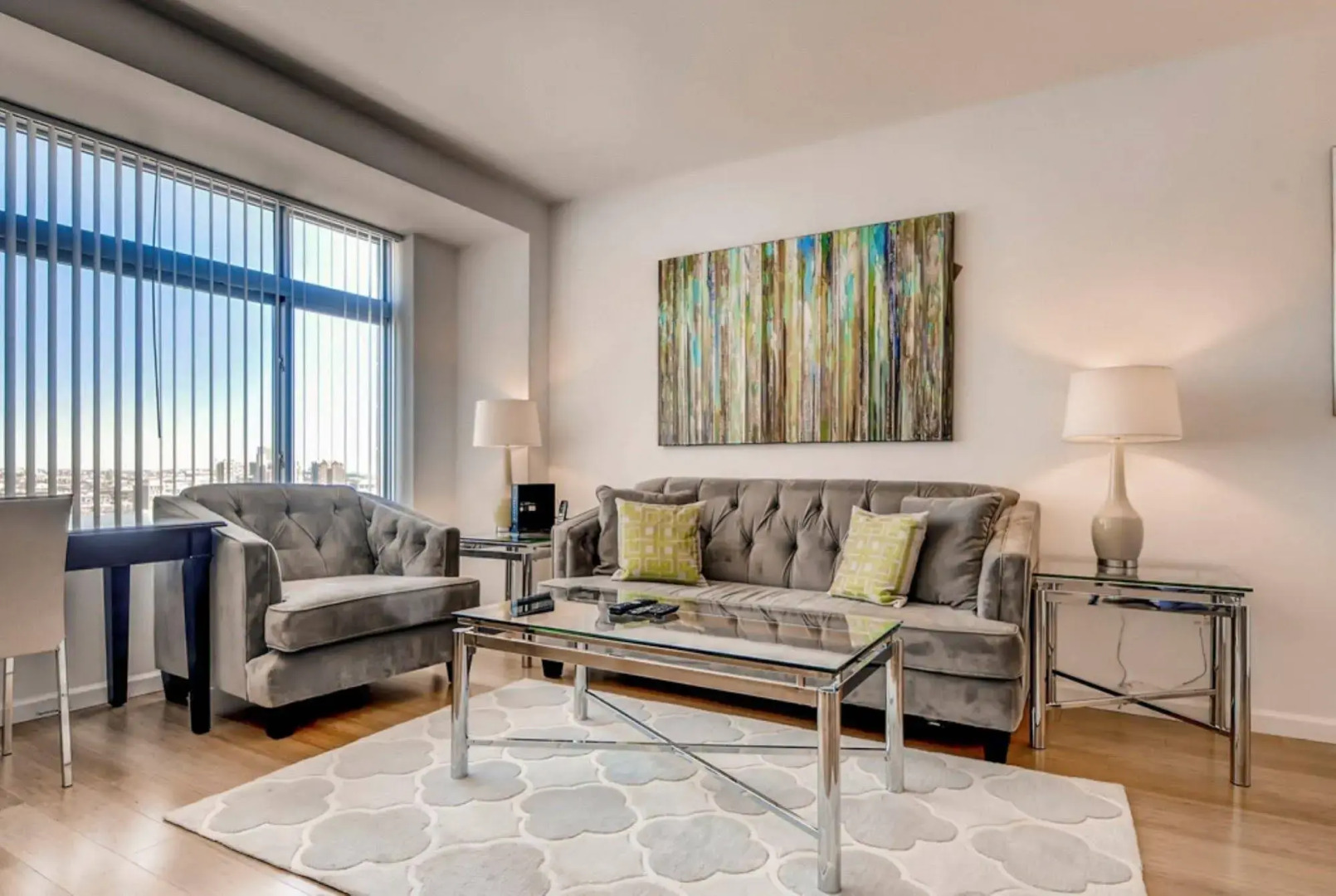 Global Luxury Suites at Kendall West