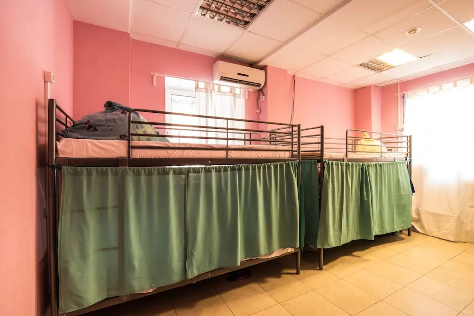 Хостел «Институт»