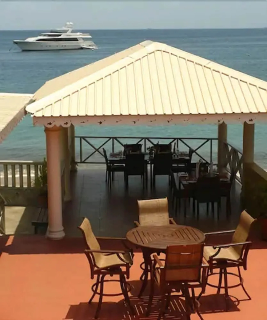 Paradise Beach Hotel